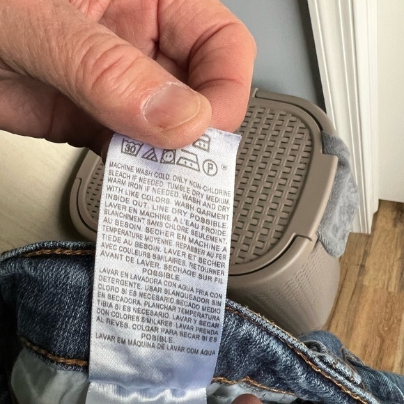 Levi’s 505 Denim Jeans.  Women’s Size 14 Medium. - Picture 6 of 7